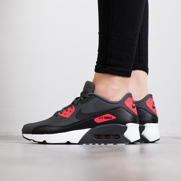 Nike Air Max 90 Ultra 2.0 GS Black Pink W AUTHENTI NWT Nike Air Max 90 Ultra 2.0 GS Black Pink W AUTHENTI NWT